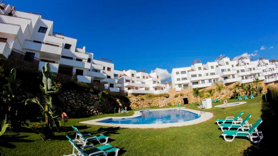 Andaluz Apartments Mar De ネルハ エクステリア 写真