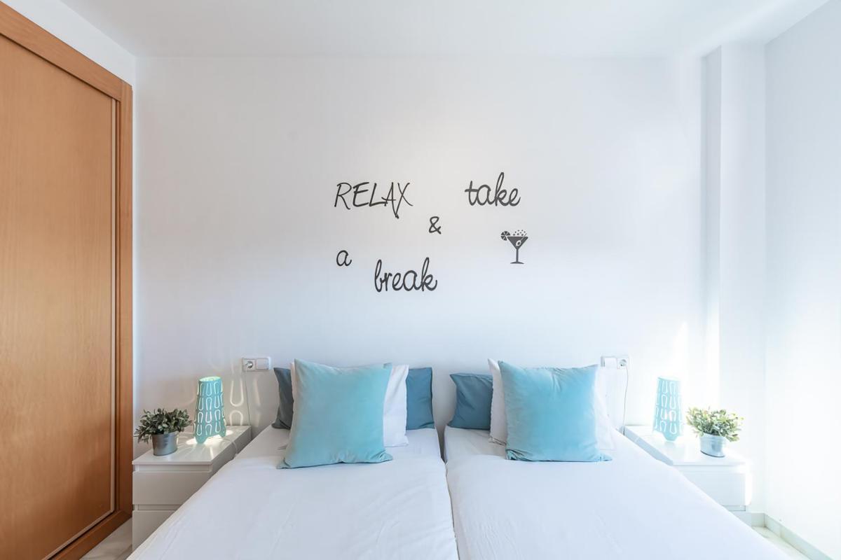 Andaluz Apartments Mar De ネルハ エクステリア 写真